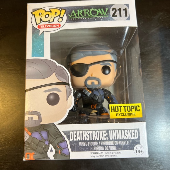 Arrow The Television Series Deathstroke Unmasked Funko POP! Hot Topic Exclusive - Picture 2 of 8